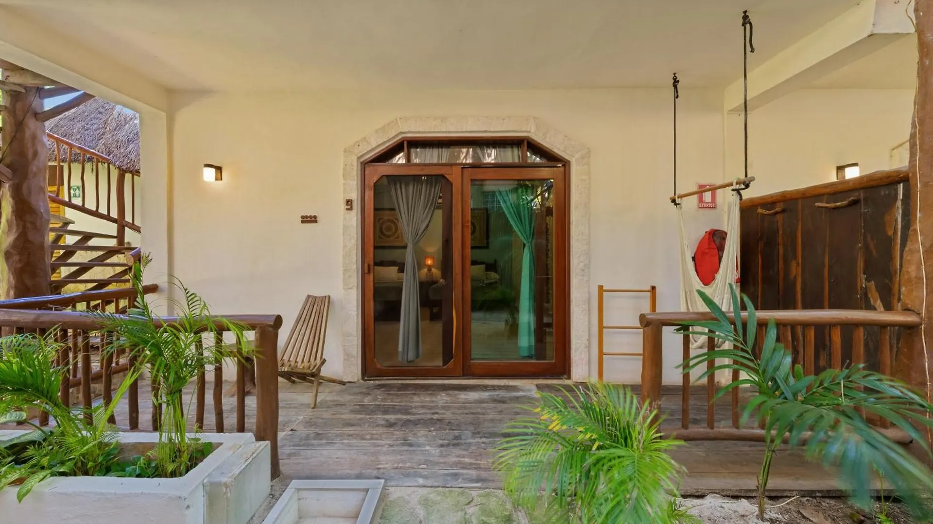 Playa Canek Beachfront Eco Hotel Tulum 4*,