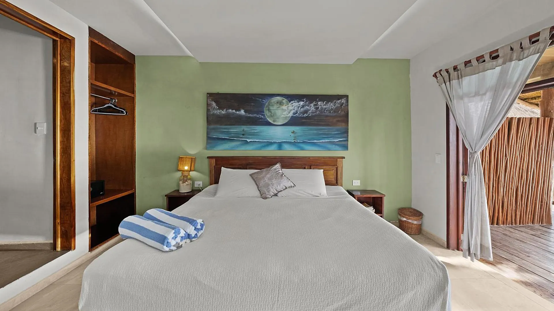 ****  Playa Canek Beachfront Eco Hotel Tulum Messico