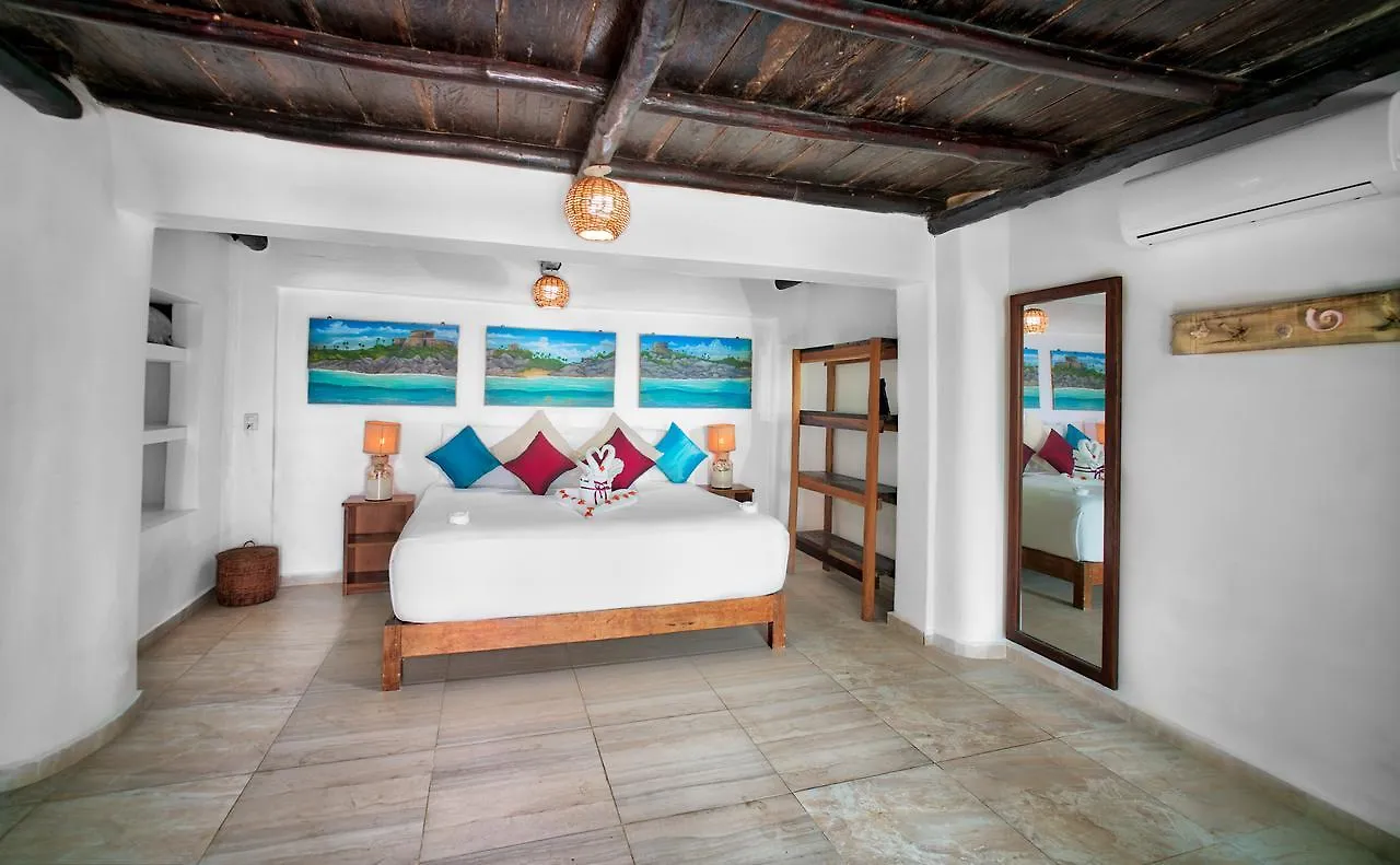 ****  Playa Canek Beachfront Eco Hotel Tulum Mexiko